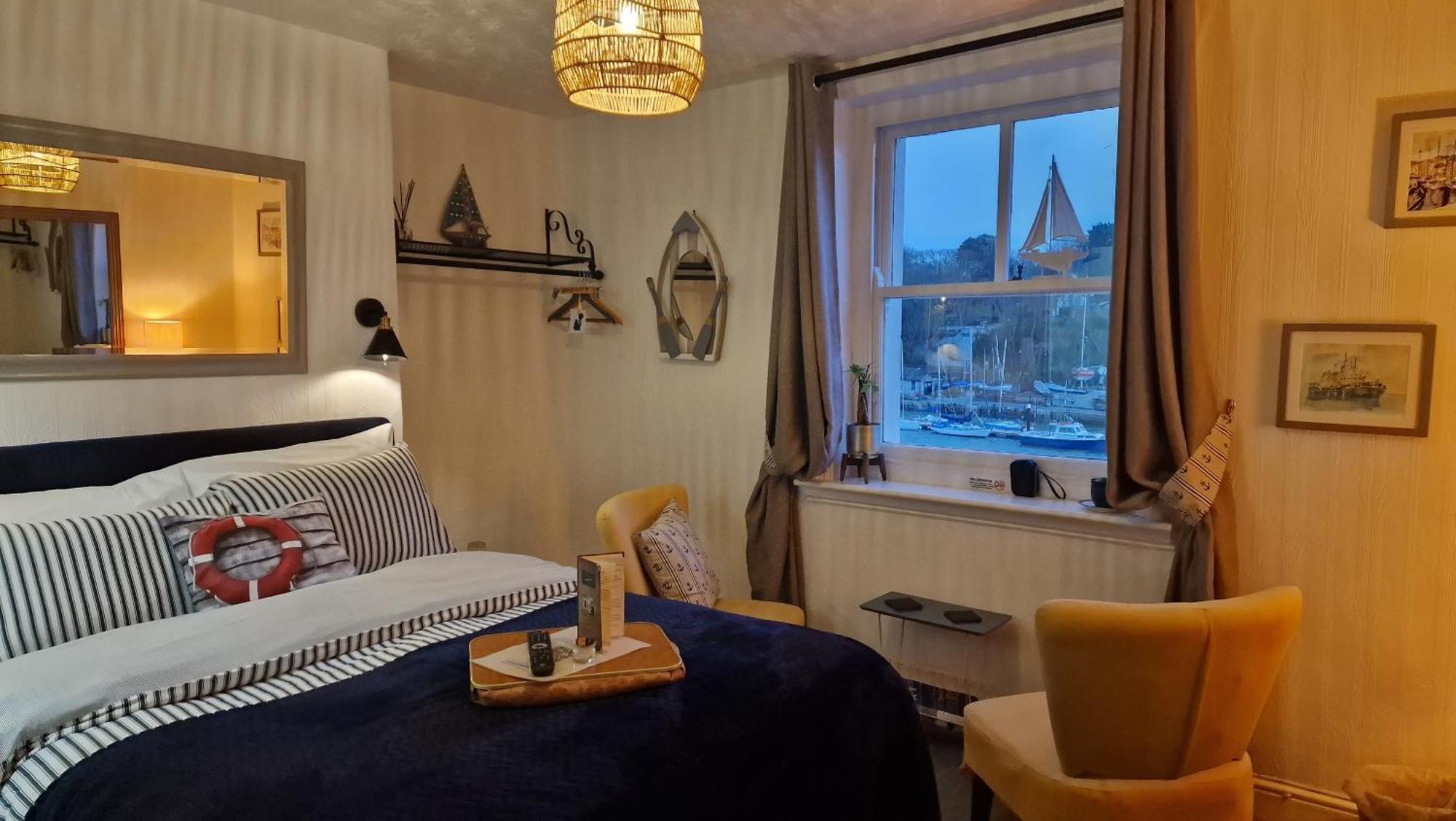 The Ocean Guest House Уеймут Екстериор снимка