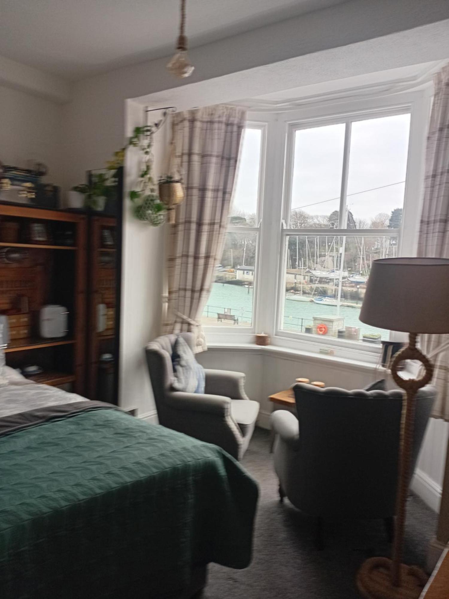 The Ocean Guest House Уеймут Екстериор снимка